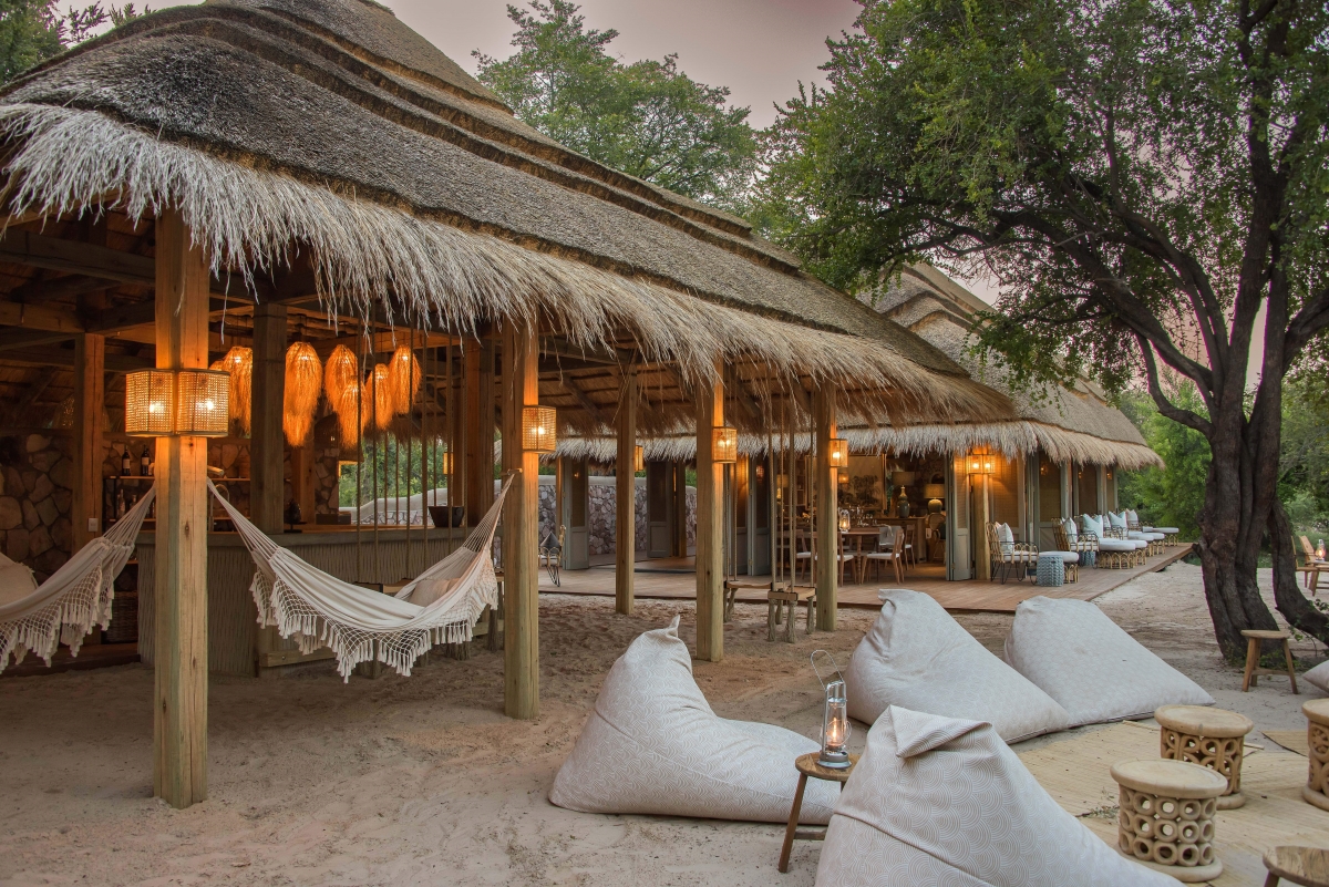 2021-greatplains-zimbabwe-mpalajenacamp-kdbp-008 Beach bar atmosphere at Mpala Jena - one of the best lodges in Victoria Falls